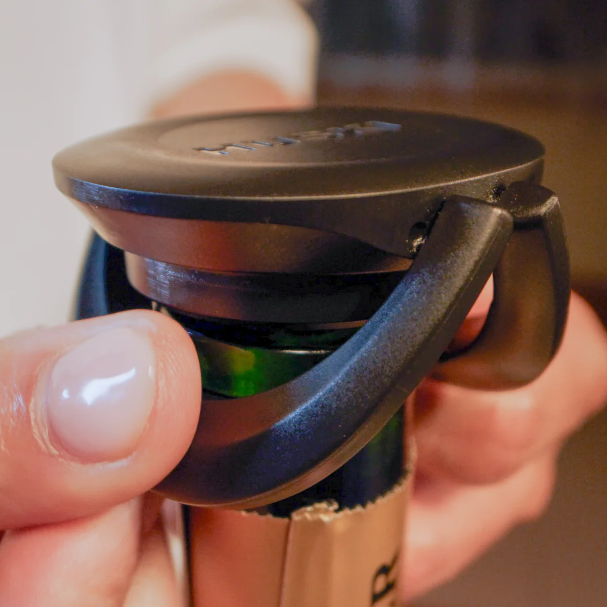 Huski BubbleLock™ Bottle Stopper - Image 6
